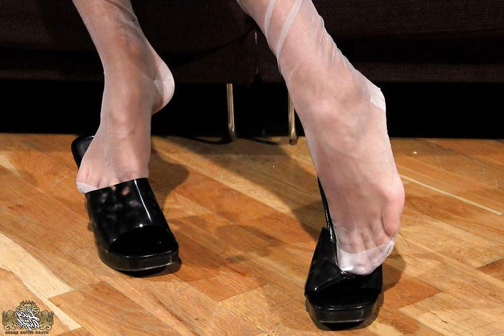 15P Ashley Bulgaris wrinkled nylon feet