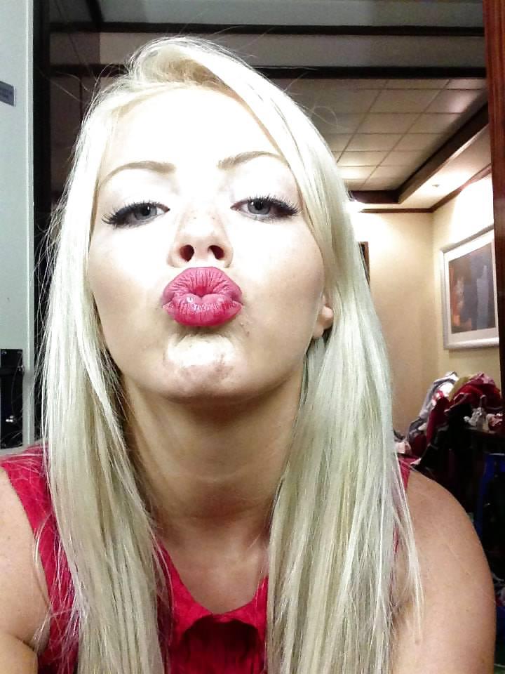 14P More sexy hot blonde with juicy tits