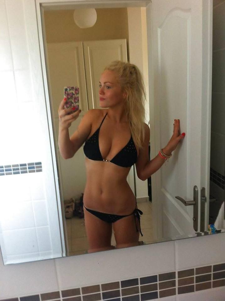 14P More sexy hot blonde with juicy tits