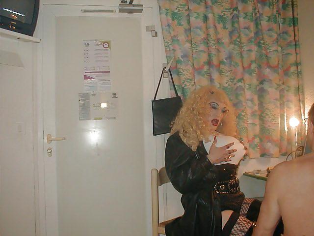 20P Cockrings Bitch Isabelle