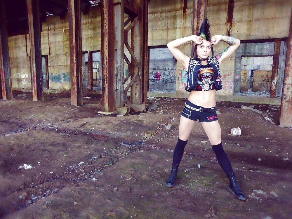 25P Russian punk girlfriend - Victoria