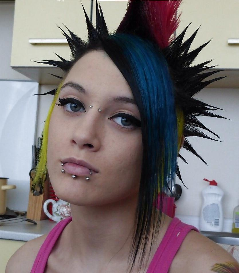 25P Russian punk girlfriend - Victoria