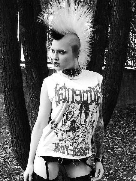 25P Russian punk girlfriend - Victoria