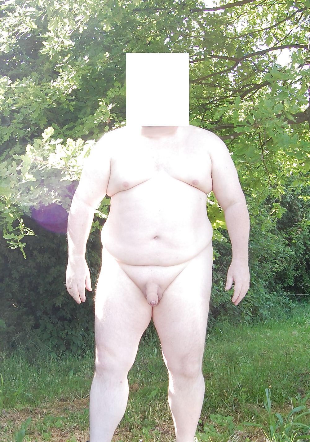 13P Road trip - nude in Public - Exhibitionist