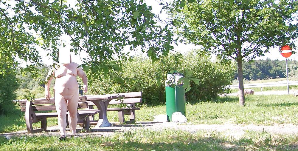 13P Road trip - nude in Public - Exhibitionist
