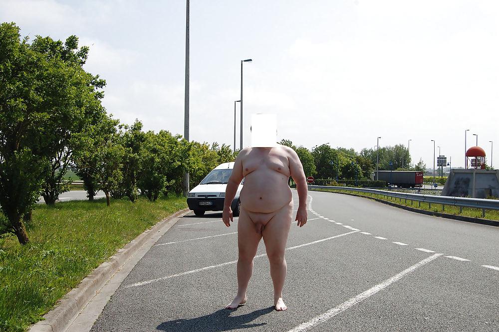 13P Road trip - nude in Public - Exhibitionist