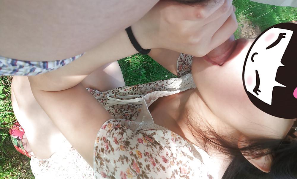 19P Chinese blowjob in public