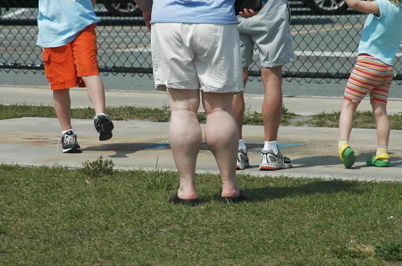 25P Female muscular calves