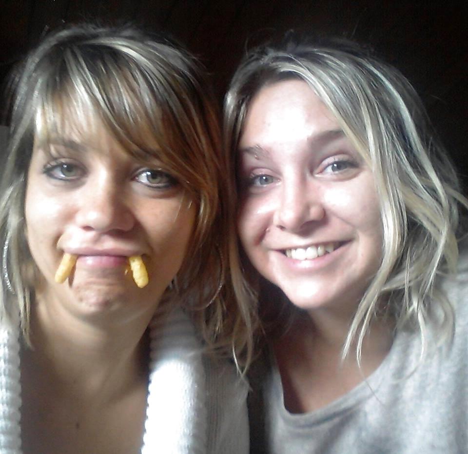 25P Pute Noemie!ma banquiere!grosse conne