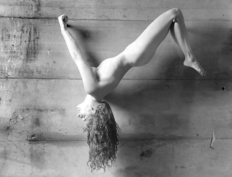 25P BW ART-TO ANA ISABEL