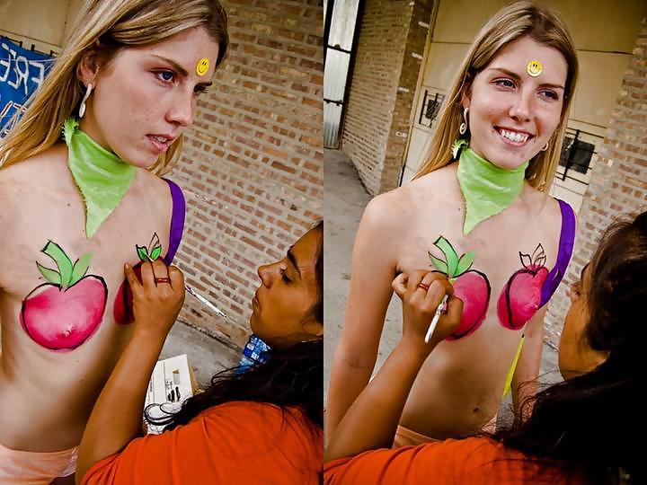 25P Nude Painted Ladies in Public Fetish Gallery 26