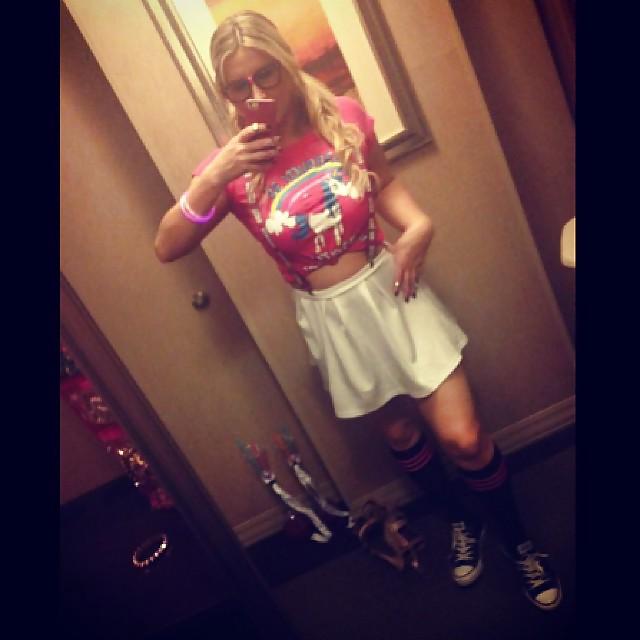 25P Facebook Finds:  Karla S. (natural busty party slut)