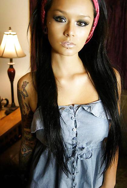 18P Hot Inked Goddess Brittany Bui