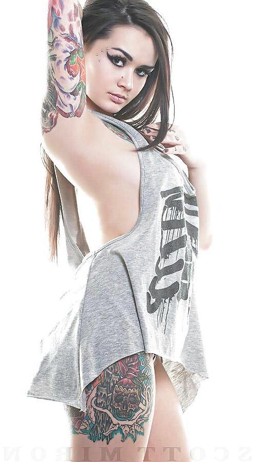 18P Hot Inked Goddess Brittany Bui
