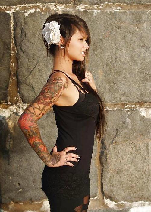 18P Hot Inked Goddess Brittany Bui