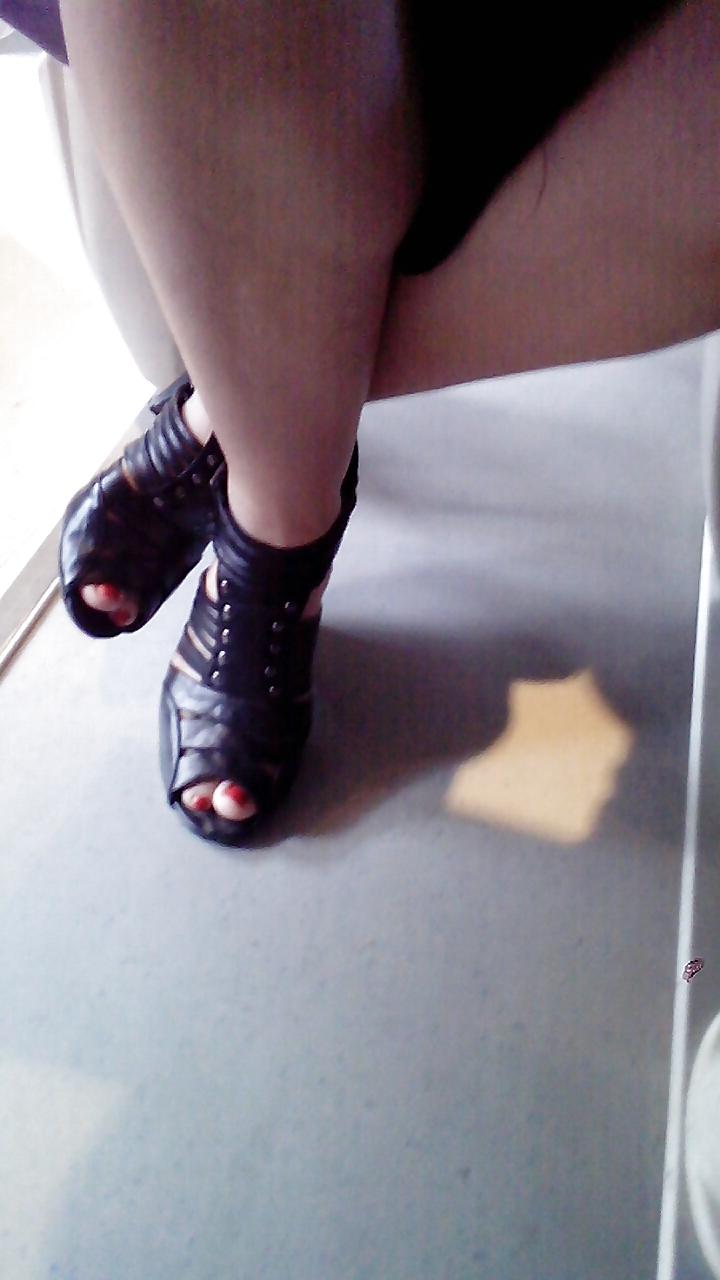 13P Candid feet of train mate : Eva