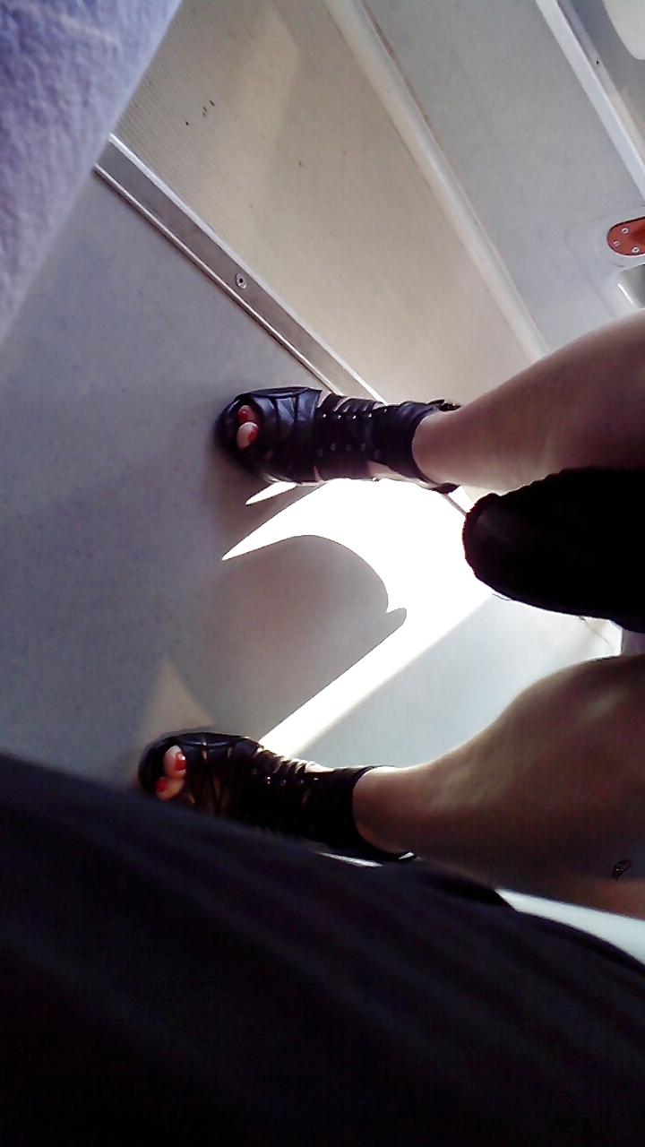 13P Candid feet of train mate : Eva