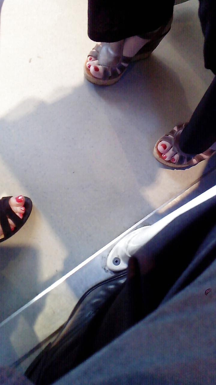13P Candid feet of train mate : Eva