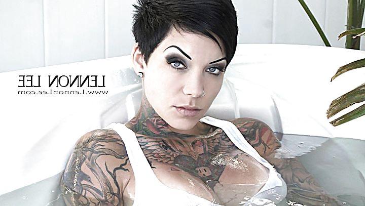 18P Hot Inked Goddess Lennon Lee