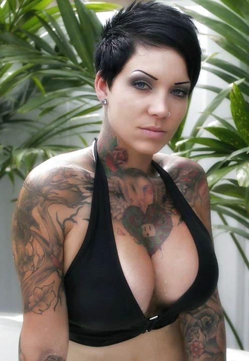 18P Hot Inked Goddess Lennon Lee