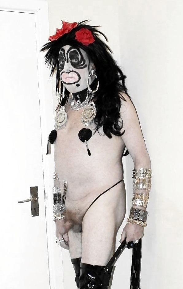 10P Booted brunette punk ready to punish