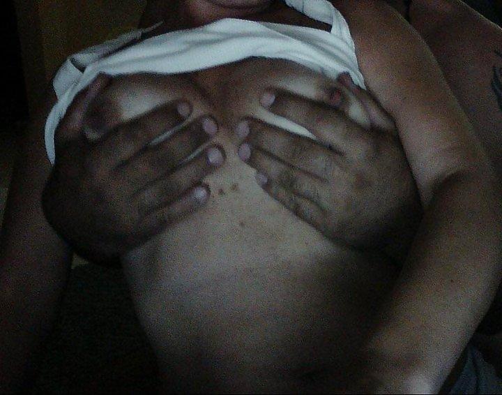 25P Amatuer Persian Tits All Natural.