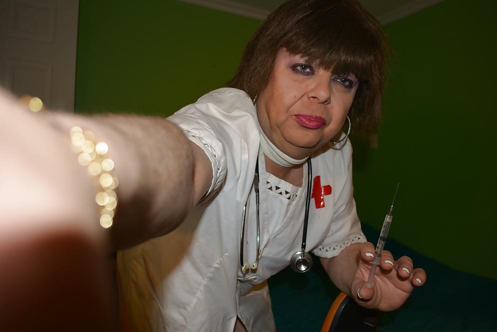 9P Sandra Play Nurse