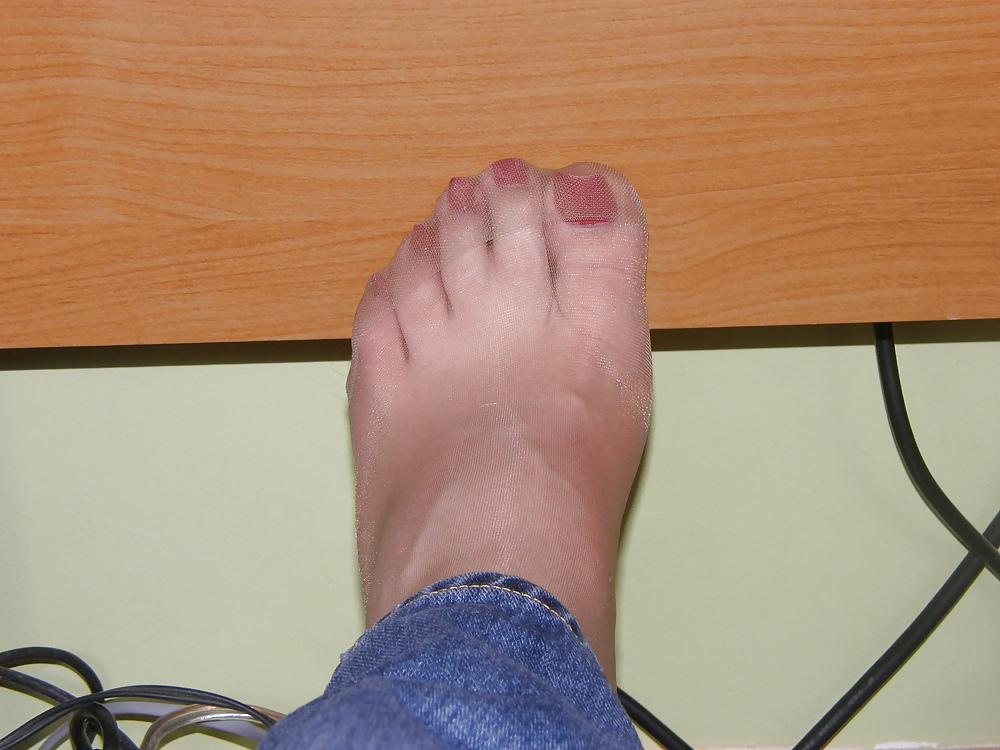 25P Nylon Feet