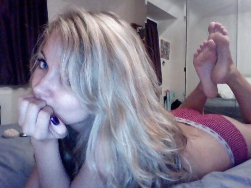 25P Wtf Sexy Teenie Feet reloaded v3.2
