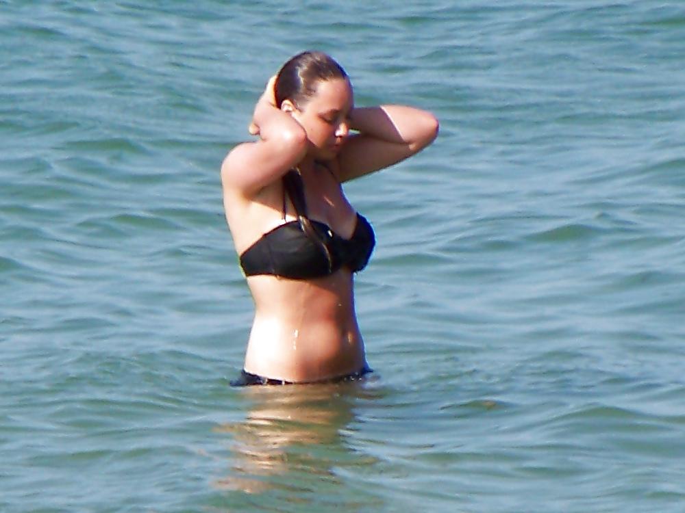 14P Topless and bikini mix 