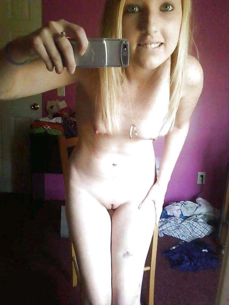 7P Huge natural tits