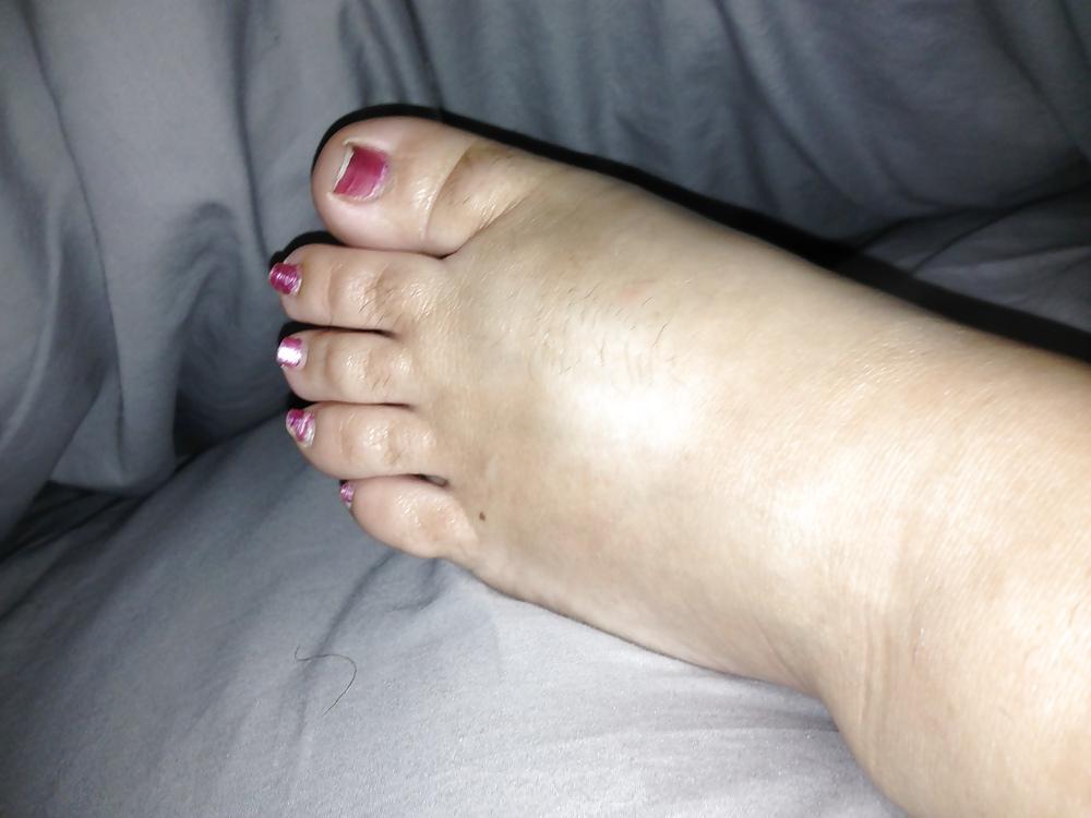 15P Wifes bbw feet