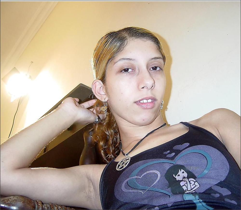 25P SKINNY HAIRY BRAZIL ASS BITCH