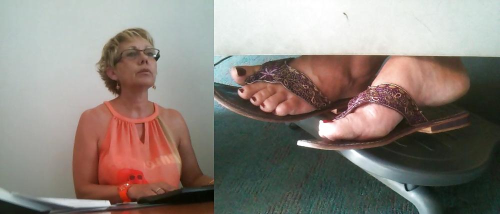 12P French Girls and Their Feet.