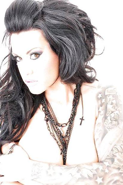 13P Hot Inked Goddess Heather Moss