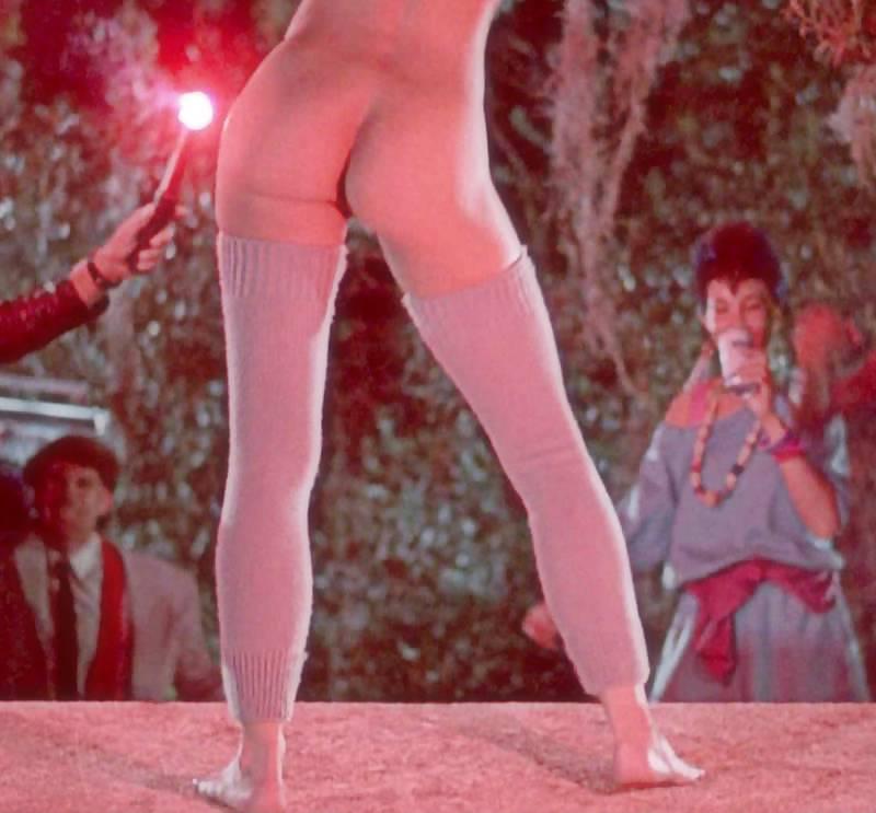 25P 80er-Jahre-Scream-Queen Linnea Quigley
