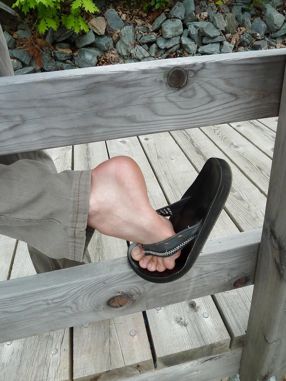 12P Teens feet
