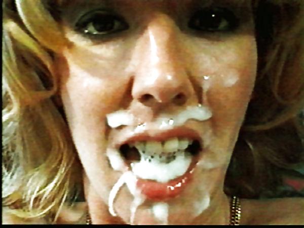 25P Blonde getting a mouthful