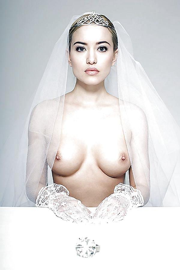 25P SEXy BRIDE MATURE MILF WHO IS HORNY EVEN WITH STRANGERS 109