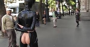 23P Play outdoor....