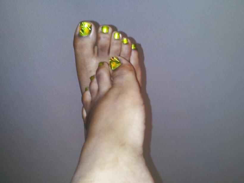25P Ms. Juicy Soles and Toes