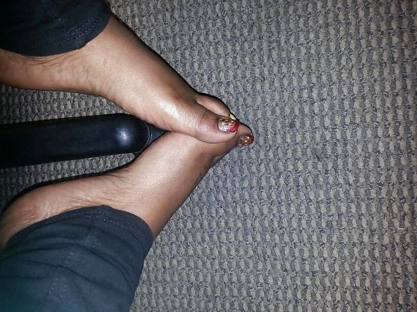 25P Ms. Juicy Soles and Toes