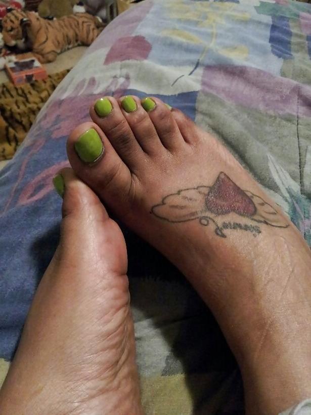 25P Ms. Juicy Soles and Toes