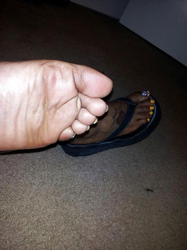 25P Ms. Juicy Soles and Toes
