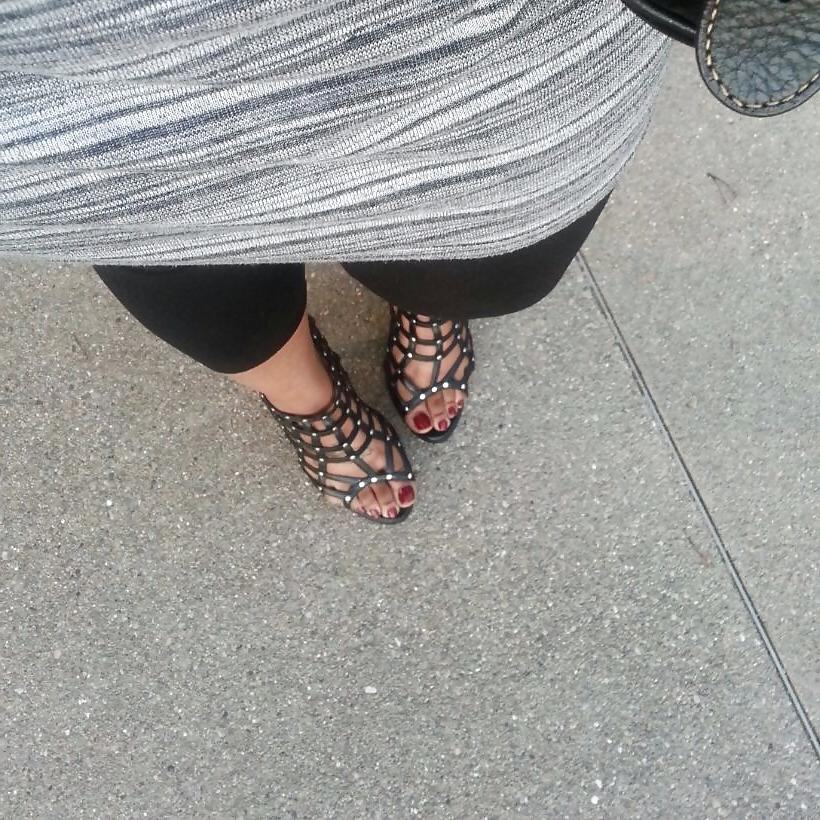 25P Ms. Juicy Soles and Toes