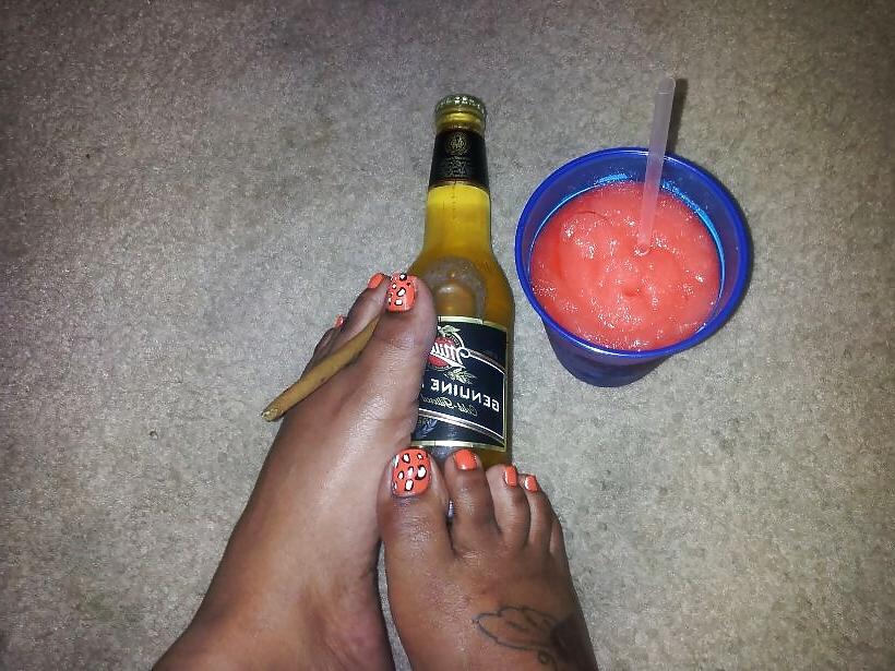 25P Ms. Juicy Soles and Toes