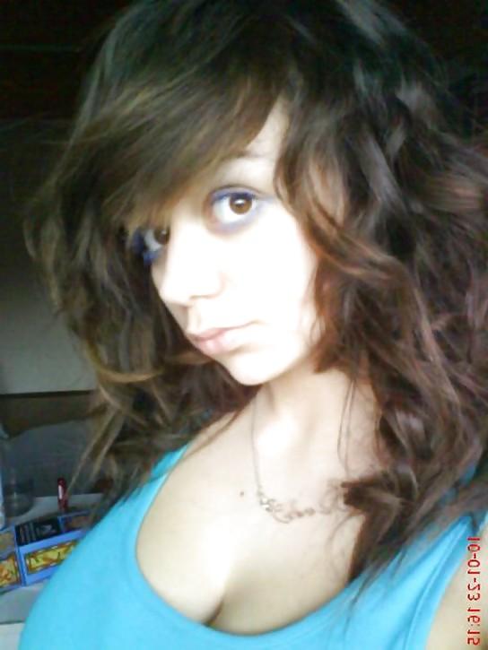 11P Cute Young And Stacked Amateur Brunette Gallery