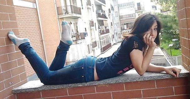 10P Erica - Innocently Teasing Beauty-Queen 