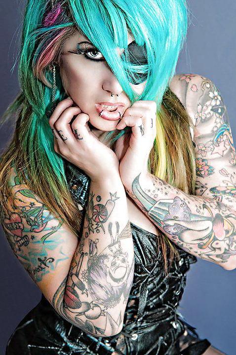 25P Tattoo models (female) 15.2