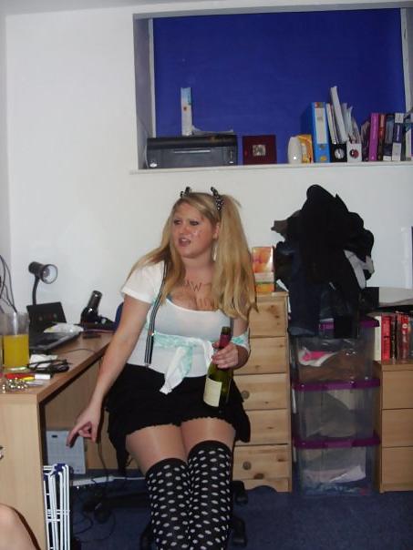 18P Real Teen Hookers UK